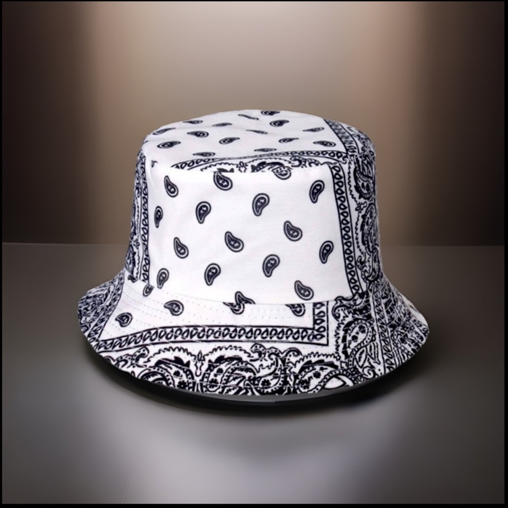 A Handkerchief Print bucket hat/ fisherman‘s Hat💯Cotton